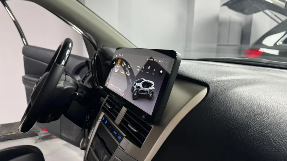 Штатная магнитола Teyes LUX ONE 6/128 Toyota Harrier XU30 (2003-2013) Тип-A